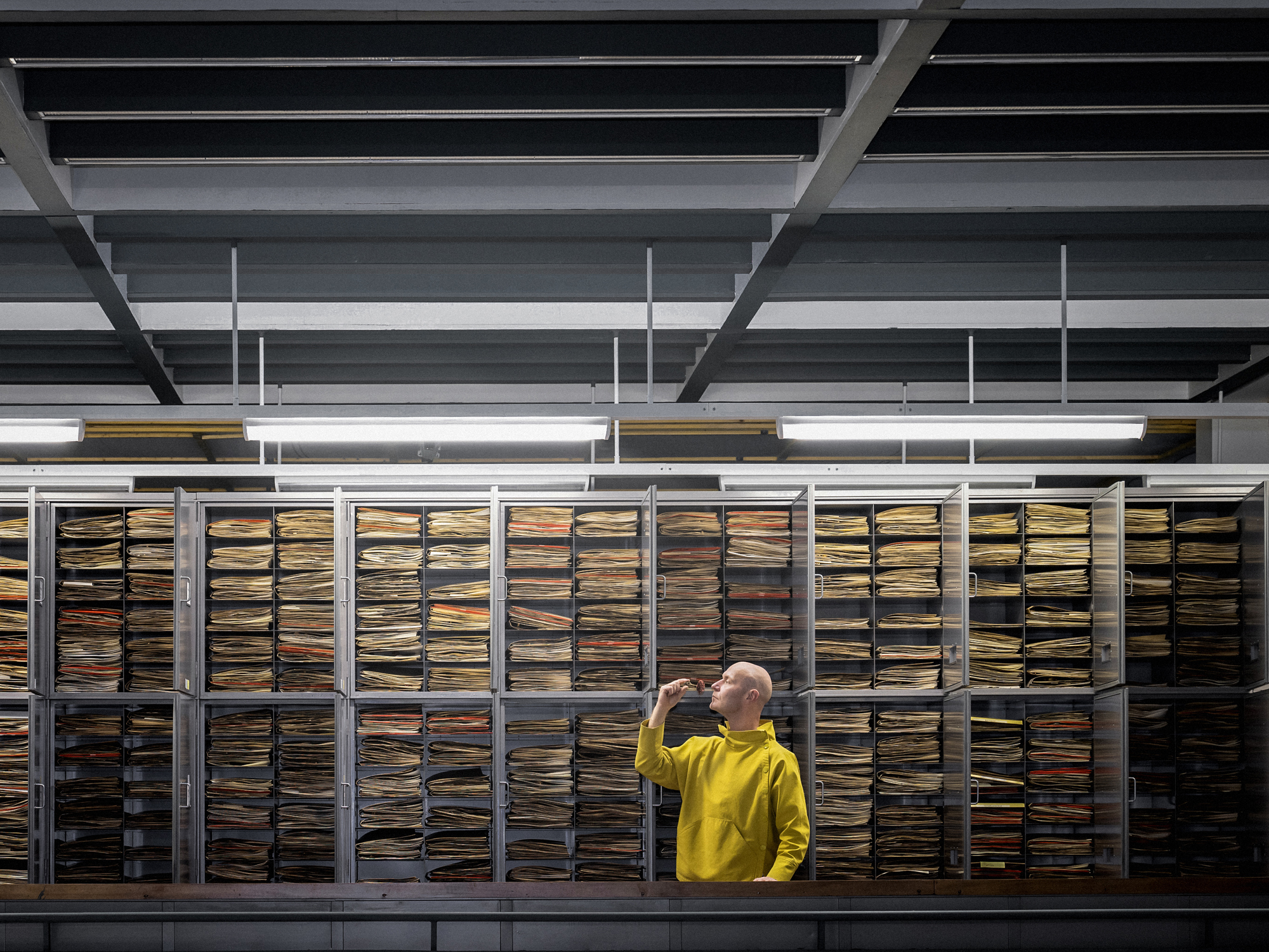 Dr Siôn Parkinson in the RBGE Herbarium